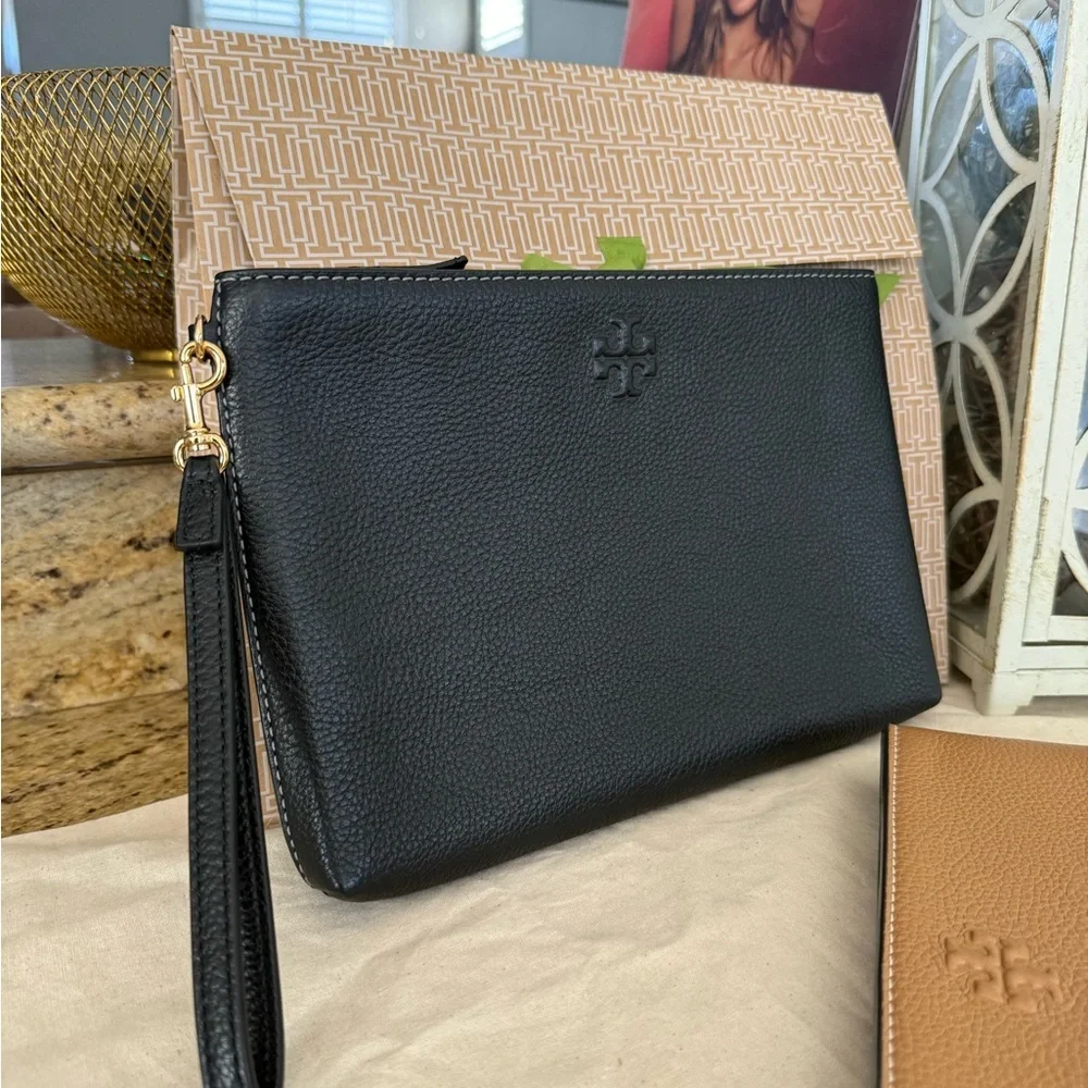 New Tory Burch Thea pouch